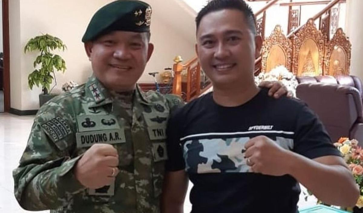 Dampingi Dudung sejak Pangkat Kolonel<br>