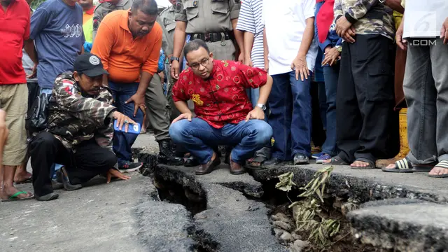 Anies Baswedan Tinjau Jalan Inspeksi Retak