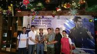 Candra Wijaya (tiga dari kiri) mengatakan kejuaraan khusus ganda, Yonex-Sunrise Doubles Championship, sempat vakum pada 2016. Hal itu disampaikan saat konferensi pers di Jakarta, Senin (11/12/2017). (Bola.com/Budi Prasetyo Harsono)
