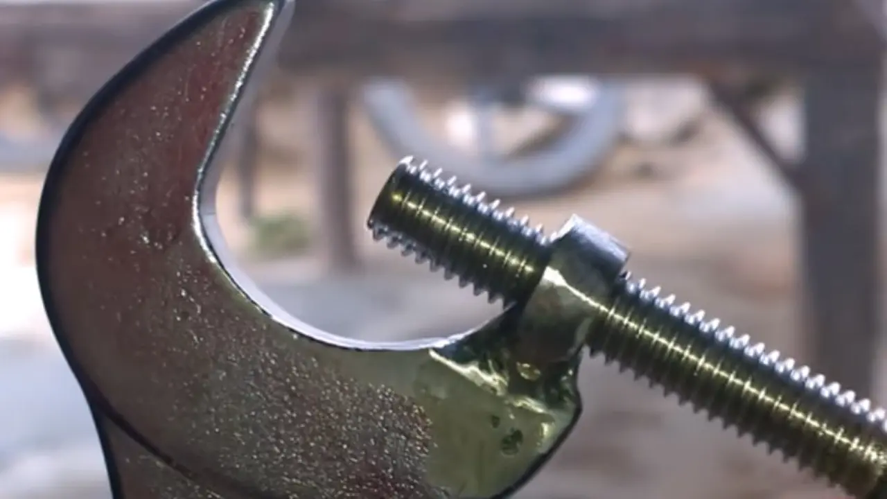 Kunci Inggris Alternatif (foto: Youtube Mr. Make Dewal)
