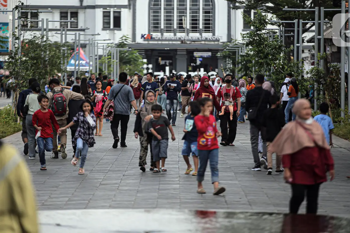 Bebas PKL, Kota Tua Jadi Alternatif Warga Habiskan Libur Cuti Bersama Imlek 2023