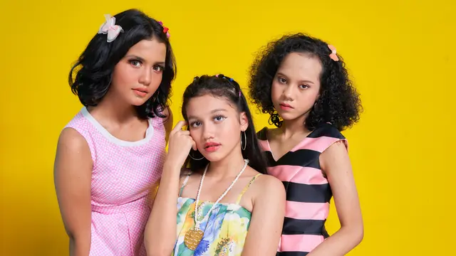 Diamond's merupakan girlband Indonesia yang beranggotakan tiga perempuan bernama Dayna, Jessica dan Redempta.