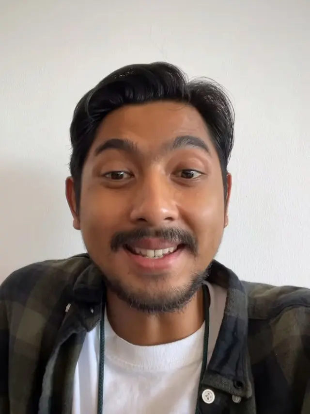 Arya Saloka Berjenggot dan Berkumis
