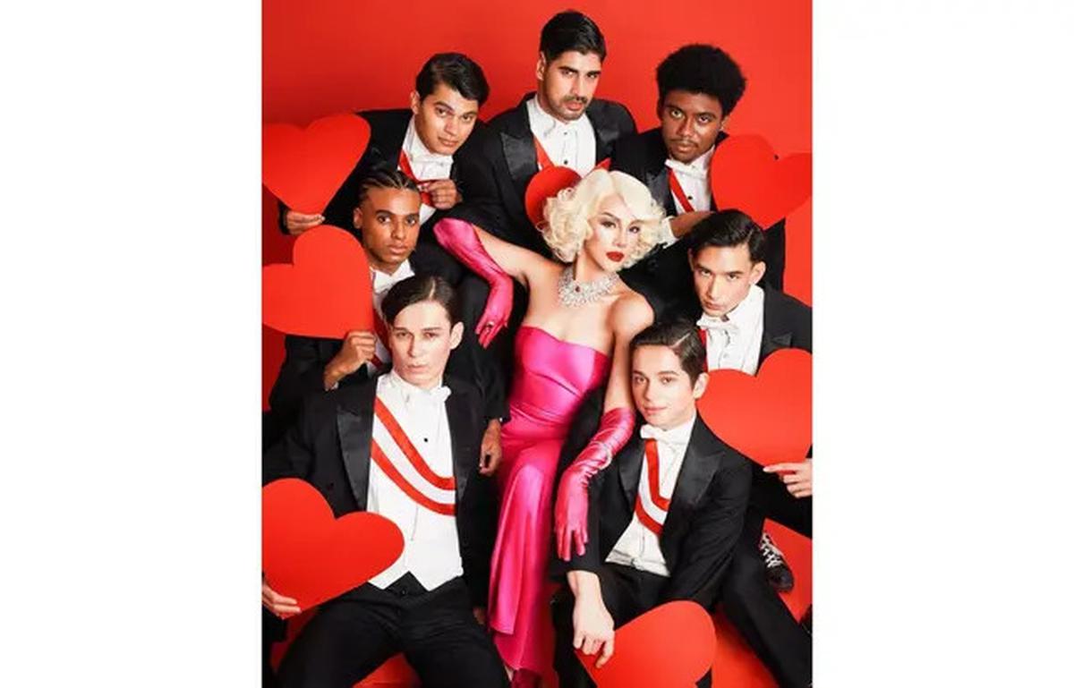 6 Potret Anya Geraldine Bergaya Ala Marilyn Monroe, Totalitas Banget