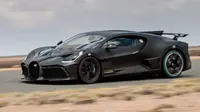 Bugatti Divo sedang diuji di California, kecepatannya mencapai 250 km/jam. (Carscoops)