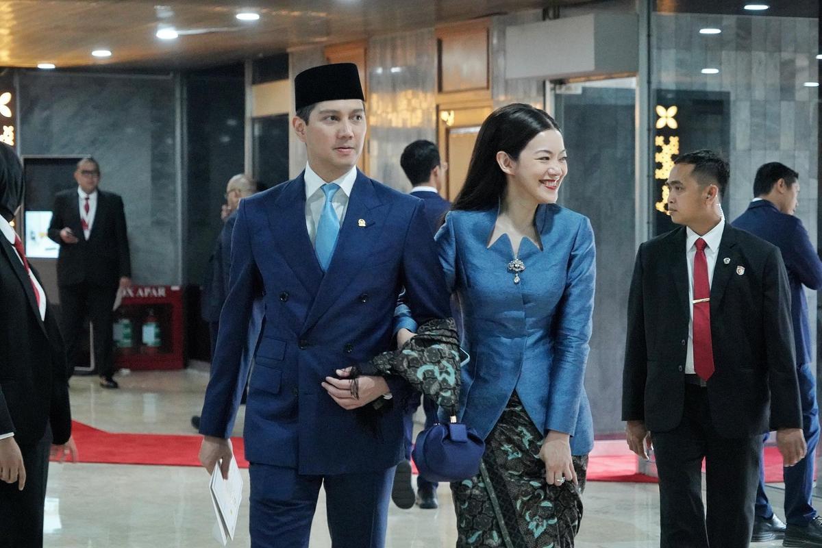 Kerap Tampil Mesra dan Romantis, Intip Potret Terbaru Budi Djiwandono bareng Istrinya yang Curi Perhatian