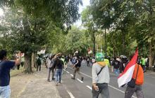 Tahukah Anda? Pengamanan DPRD Bali Diperketat Satpol PP dan TNI Buntut Aksi Demo Pindah Lokasi Mendadak