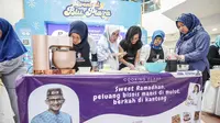 UMKM Sahabat Sandi dalam acara Hands On Training Cookies Lebaran bertajuk 'Sweet Ramadan' yang digelar di Blue Plaza, Bekasi, Kamis 20 Februari 2025. (Tim News).