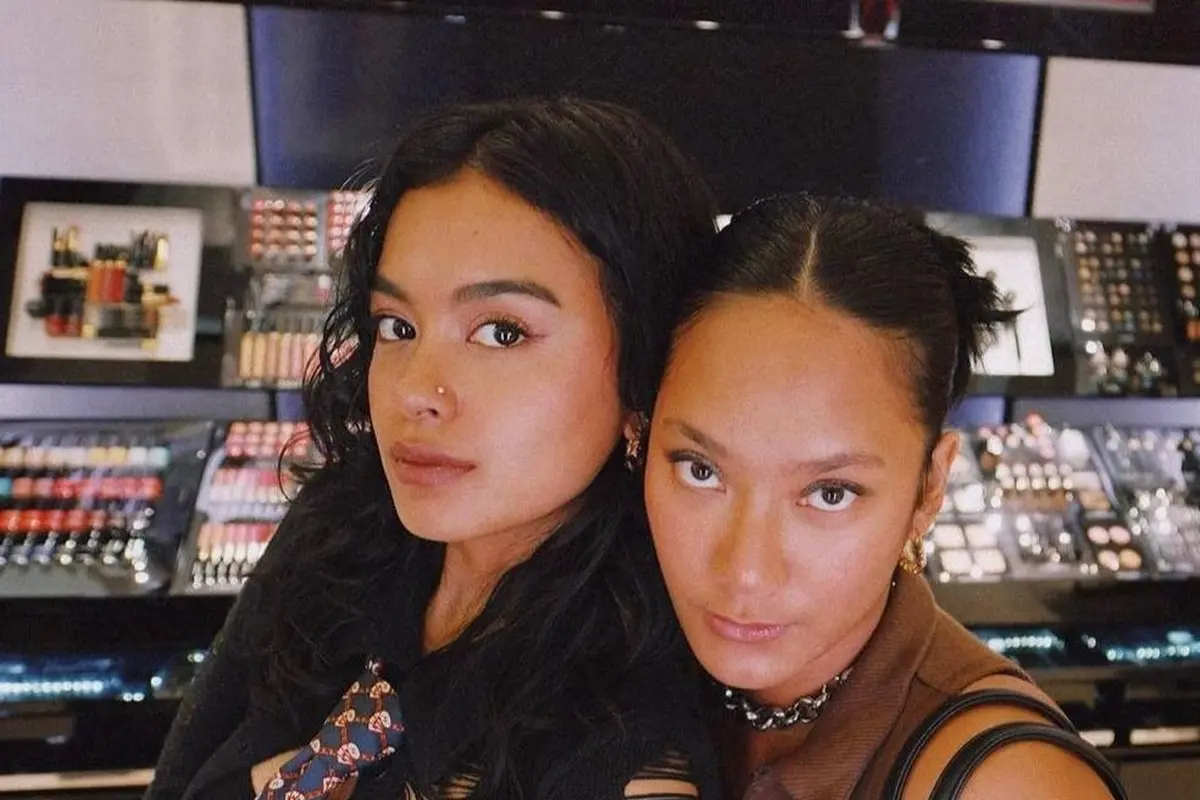 Eva dan Tara