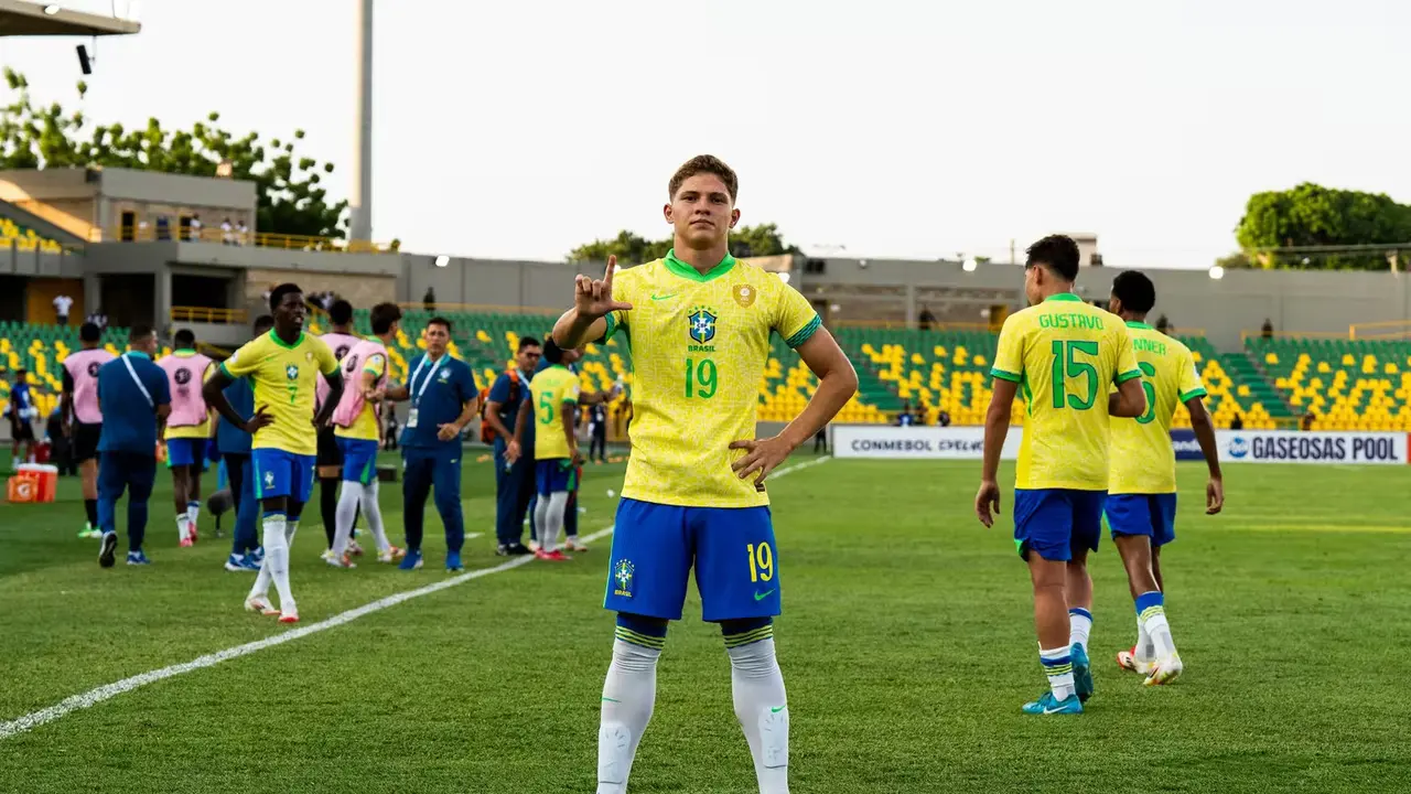 Dell - Timnas Brasil U-17