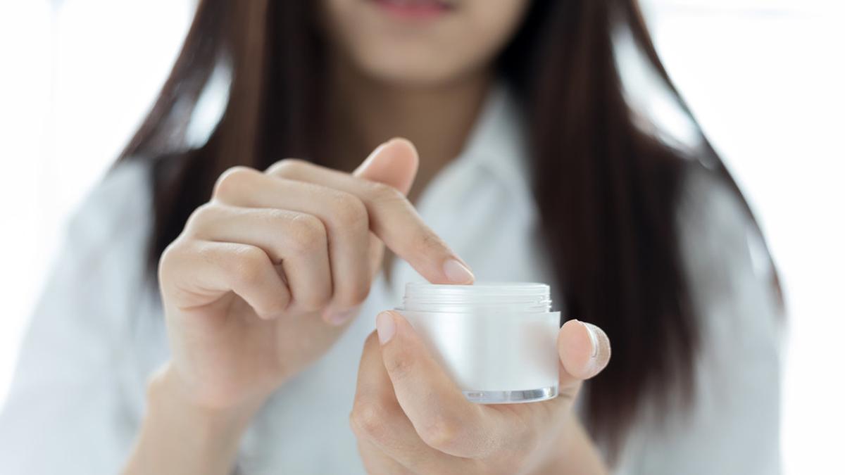Skincare alami untuk kulit sensitif