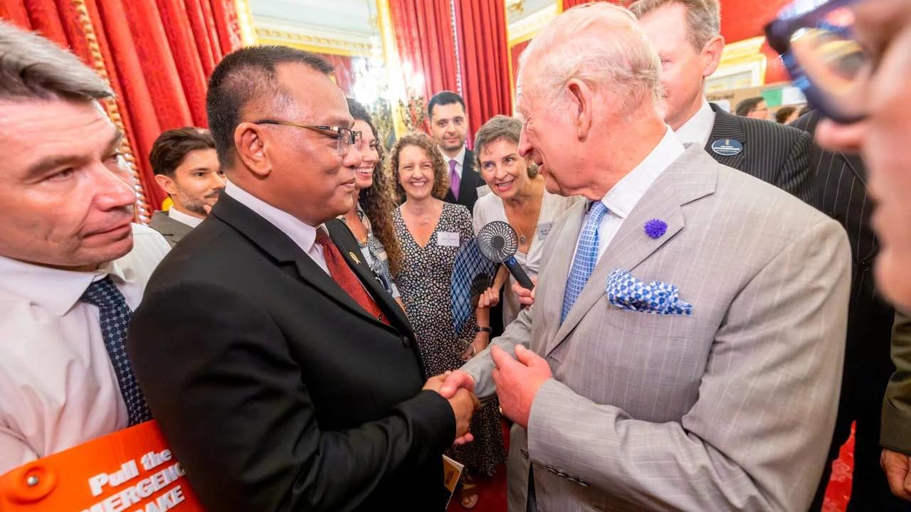 Menteri LH Sampaikan Salam Presiden Prabowo kepada Raja Charles III, Bahas Komitmen Lingkungan