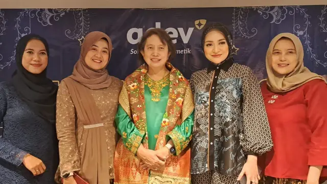 Nathalie Holscher kala menghadiri gelar wicara "Berbagi Pengalaman Memulai Bisnis Kosmetik Bersama PT Adev Natural Indonesia" di Bogor, Jawa Barat, baru-baru ini. (Foto: Dok. Tim PT Adev Natural Indonesia)