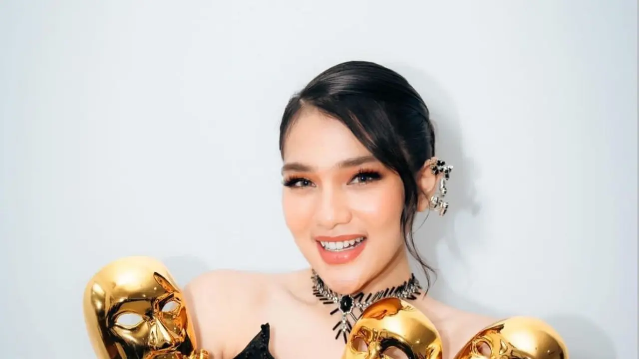 Davina Karamoy Raih 3 Penghargaan di IMA Awards 2024 (Instagram/@davinaakaramoy)