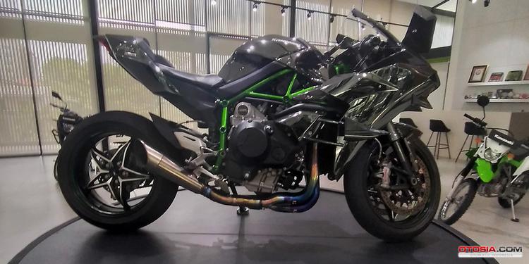 Minat Kawasaki Ninja H2? Siap-siap Indennya di Indonesia Bikin Ngelus Dada