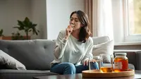 Musim Hujan Rentan Jatuh Sakit, Kenali Obat Batuk yang Sesuai