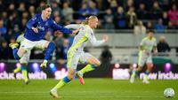 Manchester City harus puas bermain imbang 3-3 kontra Everton pada laga pekan ke-35 Premier League musim ini di Hill Dickinson Stadium, Liverpool, Selasa (05/05/2026) dini hari WIB. Satu dari tiga gol Man City dicetak Erling Haaland. (AP Photo/Dave Thompson)