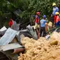 Tanah Longsor di Naga, Cebu, Filipina setelah Topan Mangkhut membawa hujan deras ke willayah tersebut. (AFP)