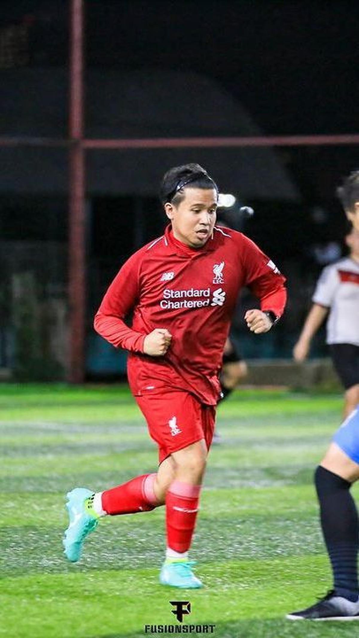 Penggemar Liverpool FC sejak saya masih SD