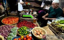 PIHPS Nasional Rilis Harga Pangan Terbaru: Cabai Rawit Tembus Rp84 Ribu, Daging Ayam Rp41 Ribu