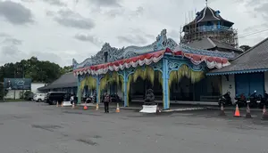 Dua Kubu Keraton Surakarta Respons Petisi Tes DNA