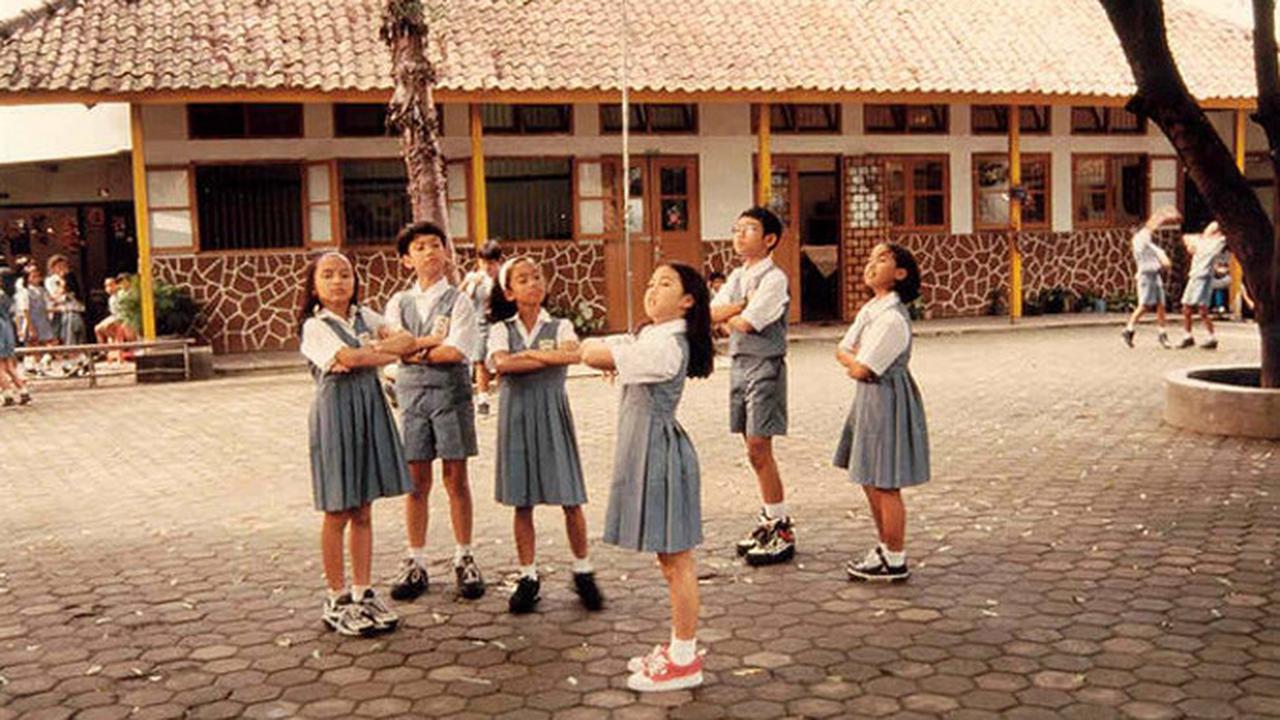 7 Rekomendasi Film Netflix Terbaik Keluarga yang Klasik tapi  Masih Banyak Ditonton hingga Saat Ini