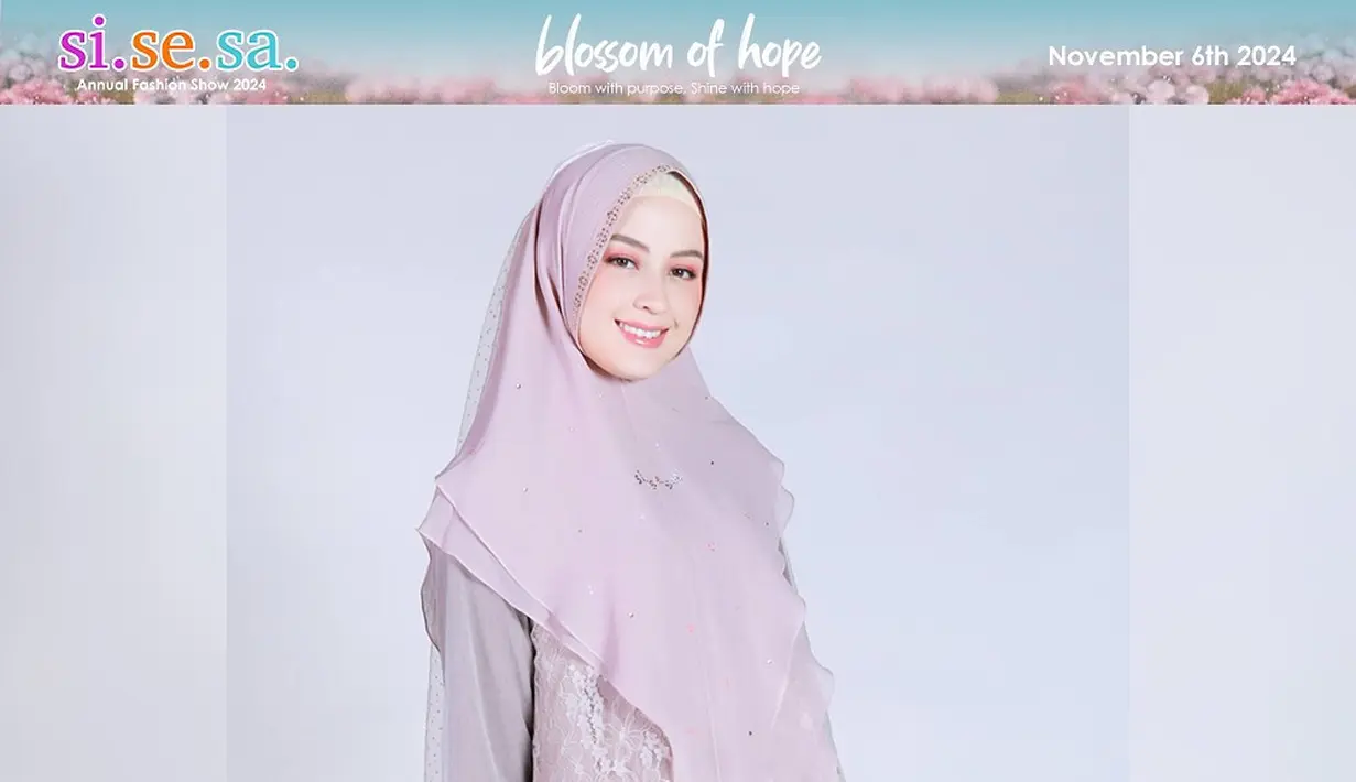 Kimberly berhasil menunjukkan bahwa pesona seorang perempuan tidak hanya terpancar dari kecantikan fisik, tetapi juga dari bagaimana ia membawakan dirinya dengan percaya diri. Penampilan ini sekaligus menjadi bukti bahwa busana muslim syar'i dapat tampil di panggung fashion dengan  keanggunan yang luar biasa. [@kimbrlyryder].