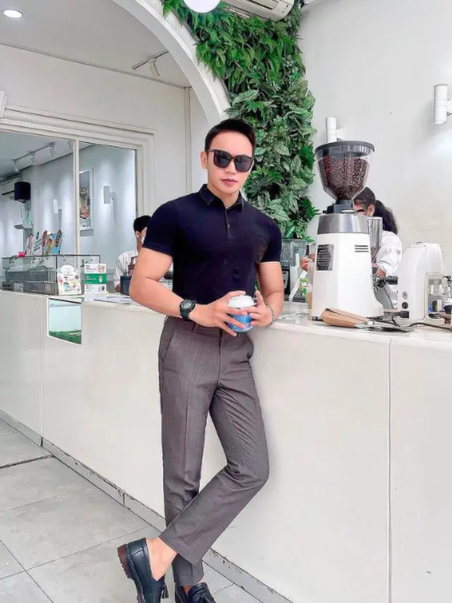 7 Potret Jordan Ali Pacar Brondong Eva Manurung Ibunda Virgoun