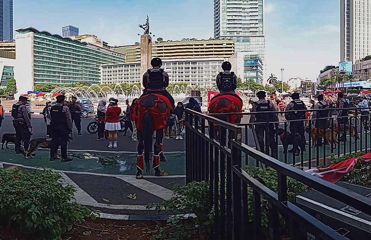FOTO: Pasukan Berkuda Polri Dikerahkan Kawal Perayaan HUT RI ke-80 di Jakarta