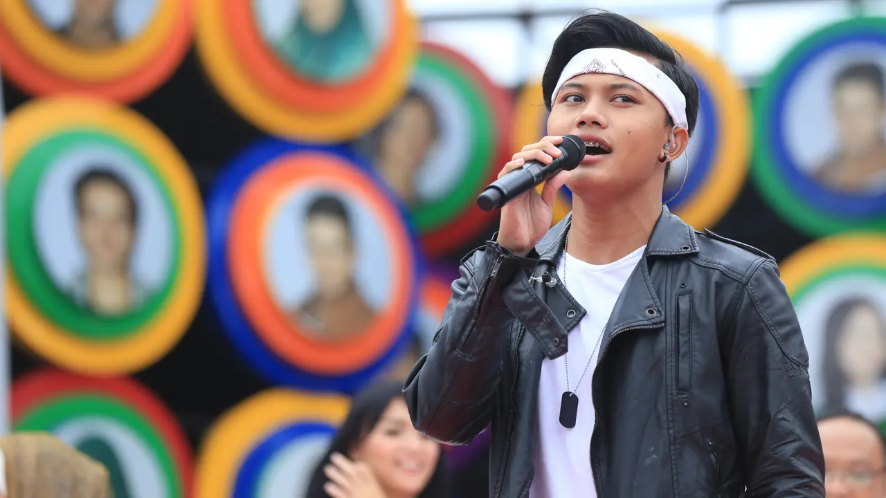 [Bintang] Rizky Febian