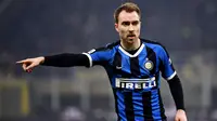 Christian Eriksen - Kepergian Romelu Lukaku ke Chelsea membuat gelandang Timnas Denmark ini tercatat sebagai pemain dengan gaji tertinggi di Inter Milan saat ini. Eriksen menerima bayaran sebesar 243 ribu pounds per pekan. (Foto:AFP/Marco Bertorello)