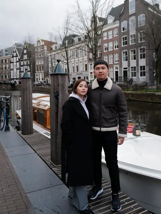 [Instagram @nikitawillyofficial9]