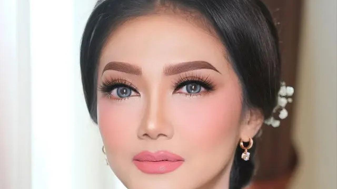 Potret Dulu dan Kini Bella Saphira yang Cantik Awet Muda