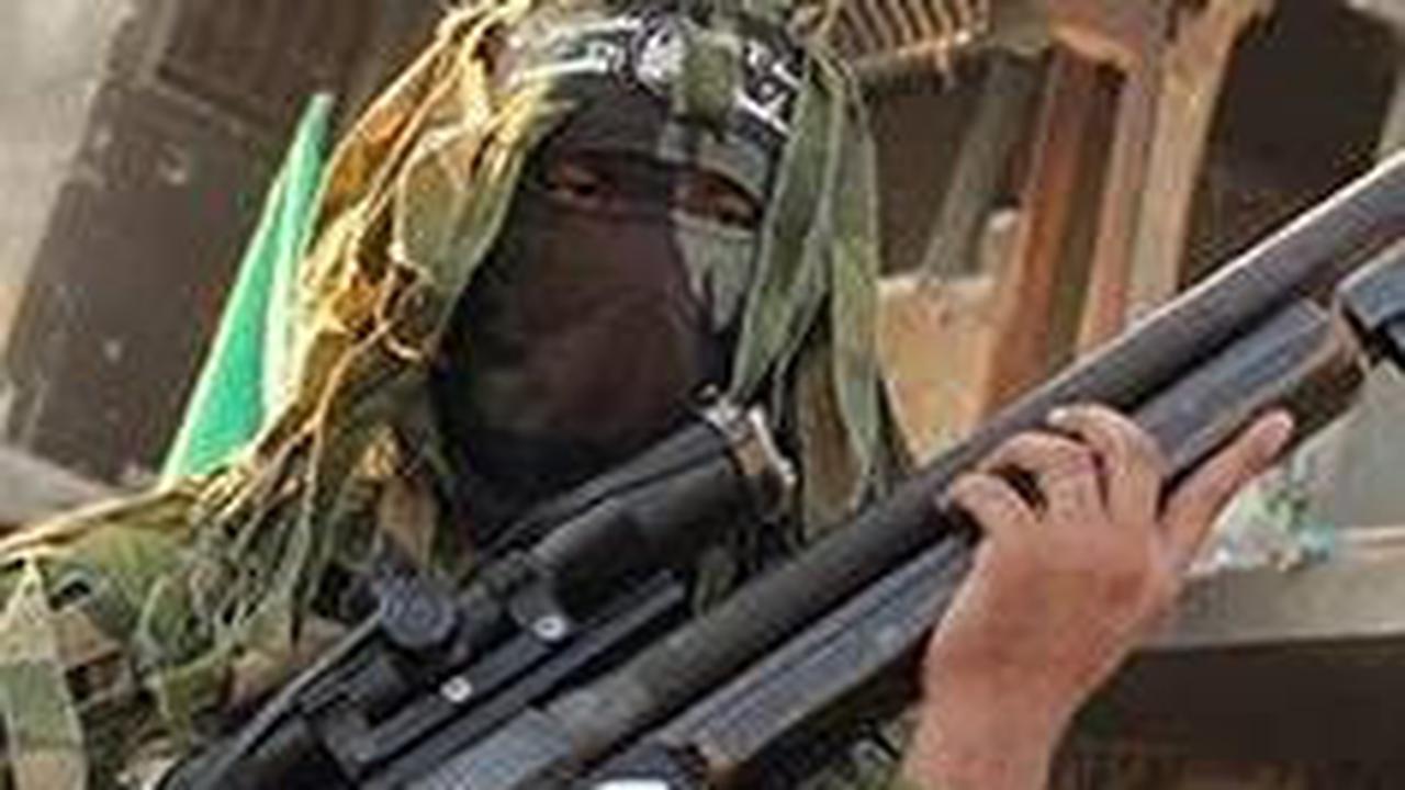Brigade Al-Qassam Buktikan Produksi Sendiri Senapan Sniper Ghoul yang Mematikan & Pelurunya, ini Video Pembuatannya