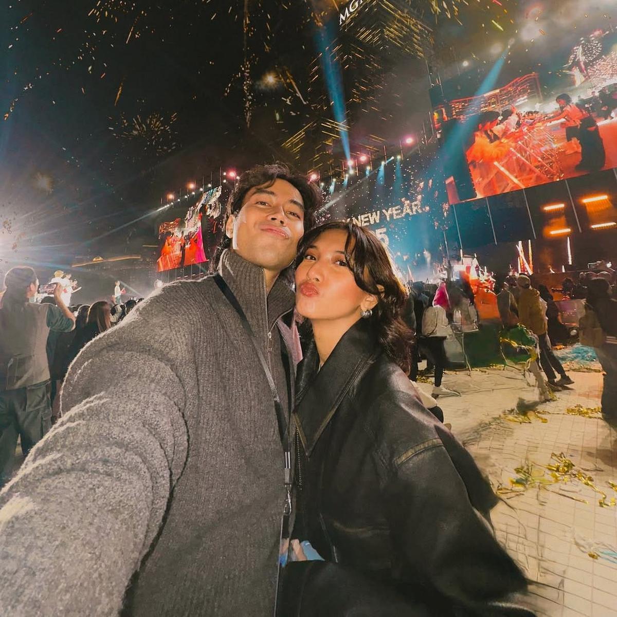Potret Romantis Vidi Aldiano dan Sheila Dara di Berbagai Momen