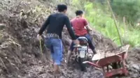 Longsor, Akses Jalan 2 Desa di Sulsel Terputus