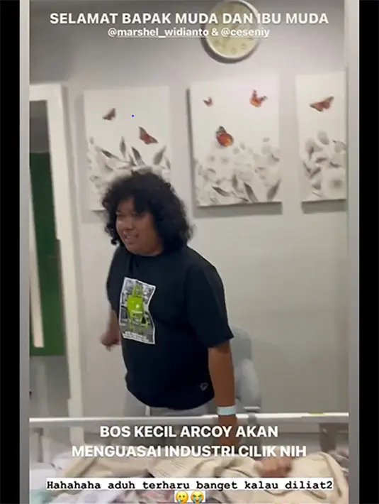 Cesen eks JKT 48 ini melalui akun instagramnya juga membagikan beberapa potret dan video bahagianya. Mengunggah beberapa ucapan selamat dan doa dari teman-temannya. [Instagram/ceseniy]