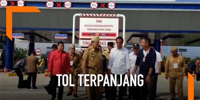 VIDEO: Jokowi Resmikan Tol Terpanjang di Indonesia