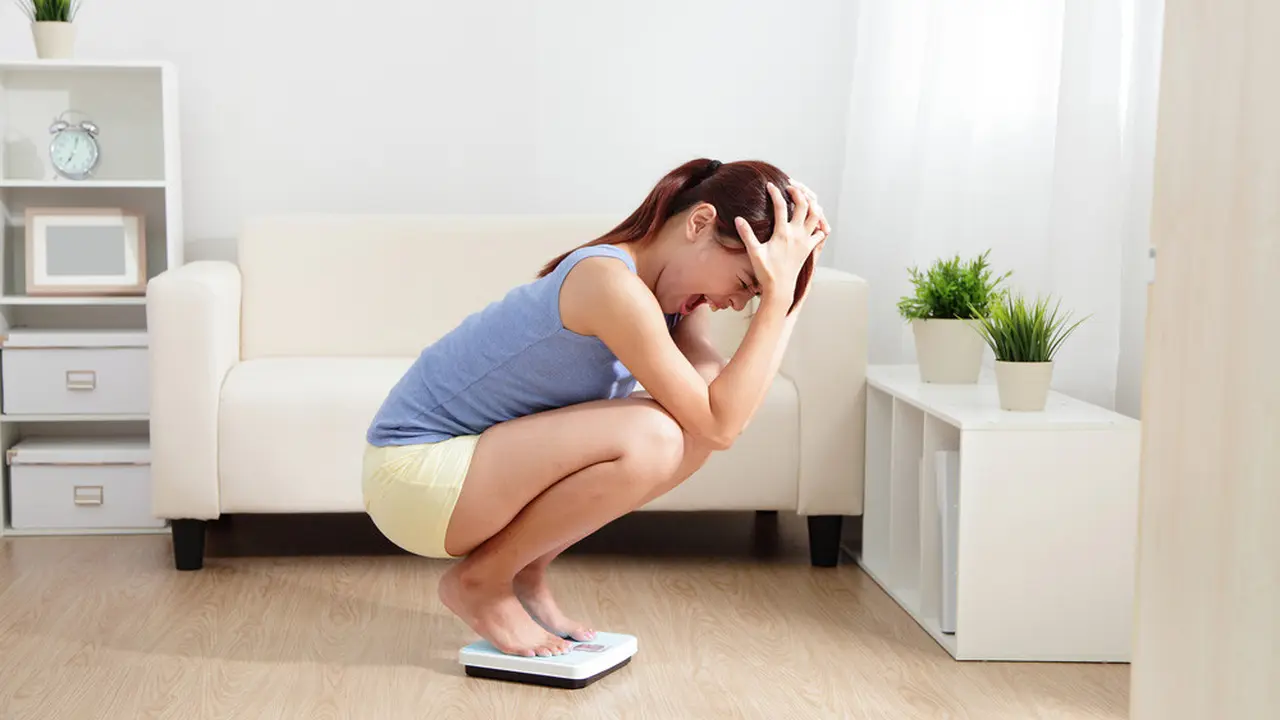 Agar Berat Badan Tak Naik-Turun setelah Diet (Aslysun/Shutterstock)