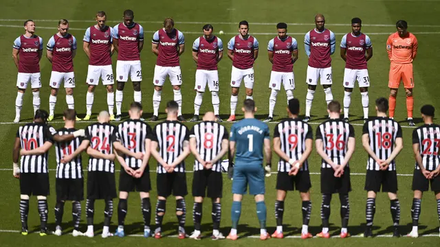 FOTO: West Ham Terpeleset, Tumbang 2-3 dari Newcastle United - Tim Newcastle United; Tim West Ham United