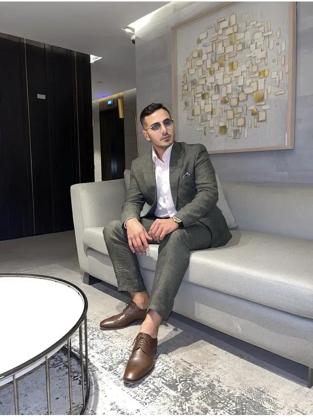 Simon Leviev, tokoh dalam serial Netflix "The Tinder Swindler" yang menipu wanita dan meraup keuntungan hingga ratusan ribu dolar. (Instagram: @simon_leviev_official)