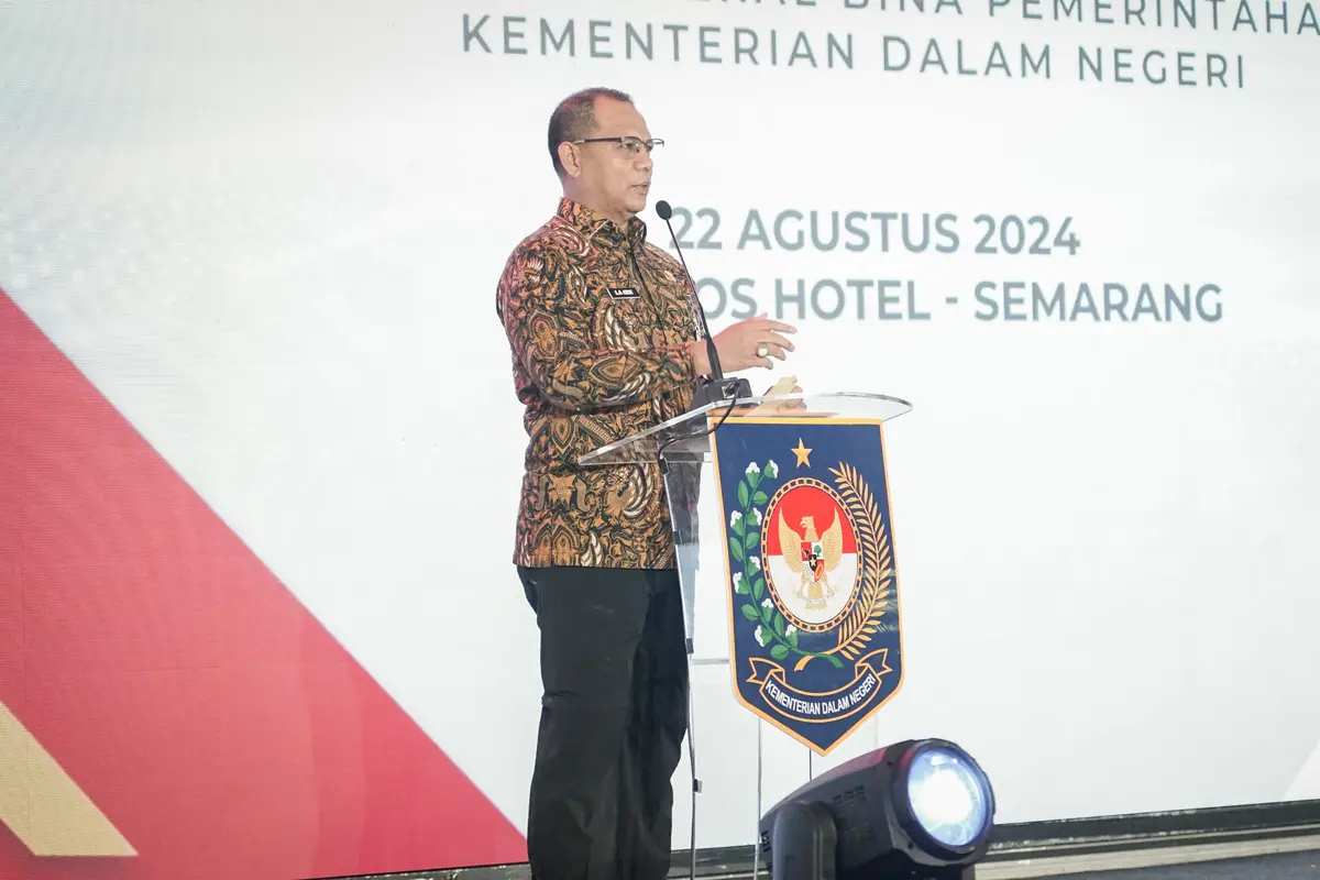 Dirjen Bina Pemdes Kemendagri La Ode Ahmad P Bolombo. (Istimewa)