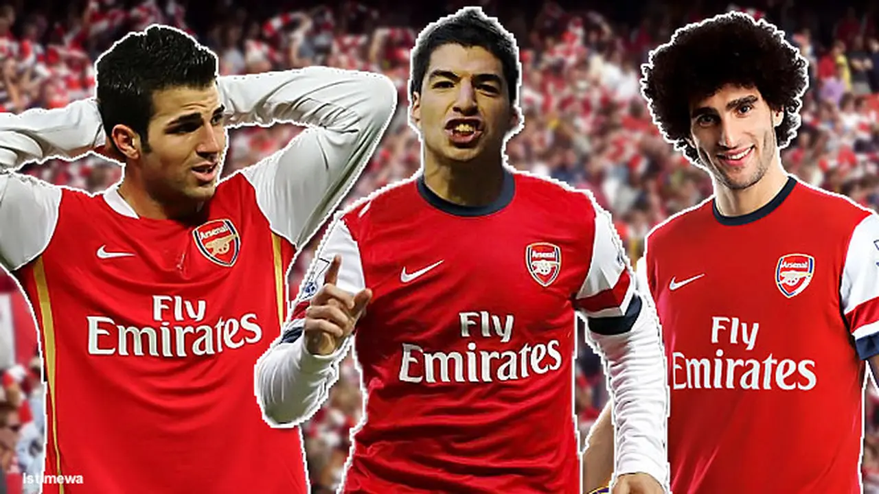 fabregas-suarez-felaini-130725a.jpg