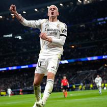 Selebrasi Franco Mastantuono dalam laga Real Madrid vs Monaco di Liga Champions, Rabu (21/1/2026). (AP Photo/Jose Breton)