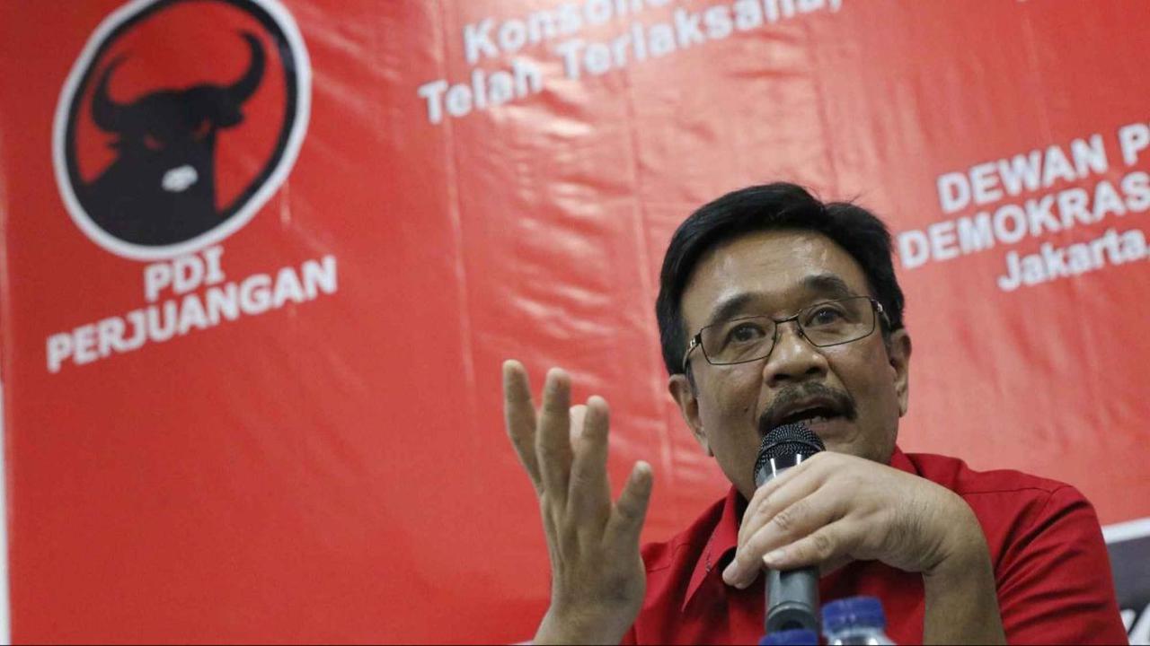 VIDEO: Djarot PDIP Tak Undang Jokowi di Rakernas "Beliau Menyibukkan Diri"