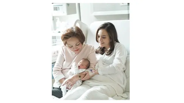6 Potret Claire Herbowo, Anak Shandy Aulia yang Menggemaskan
