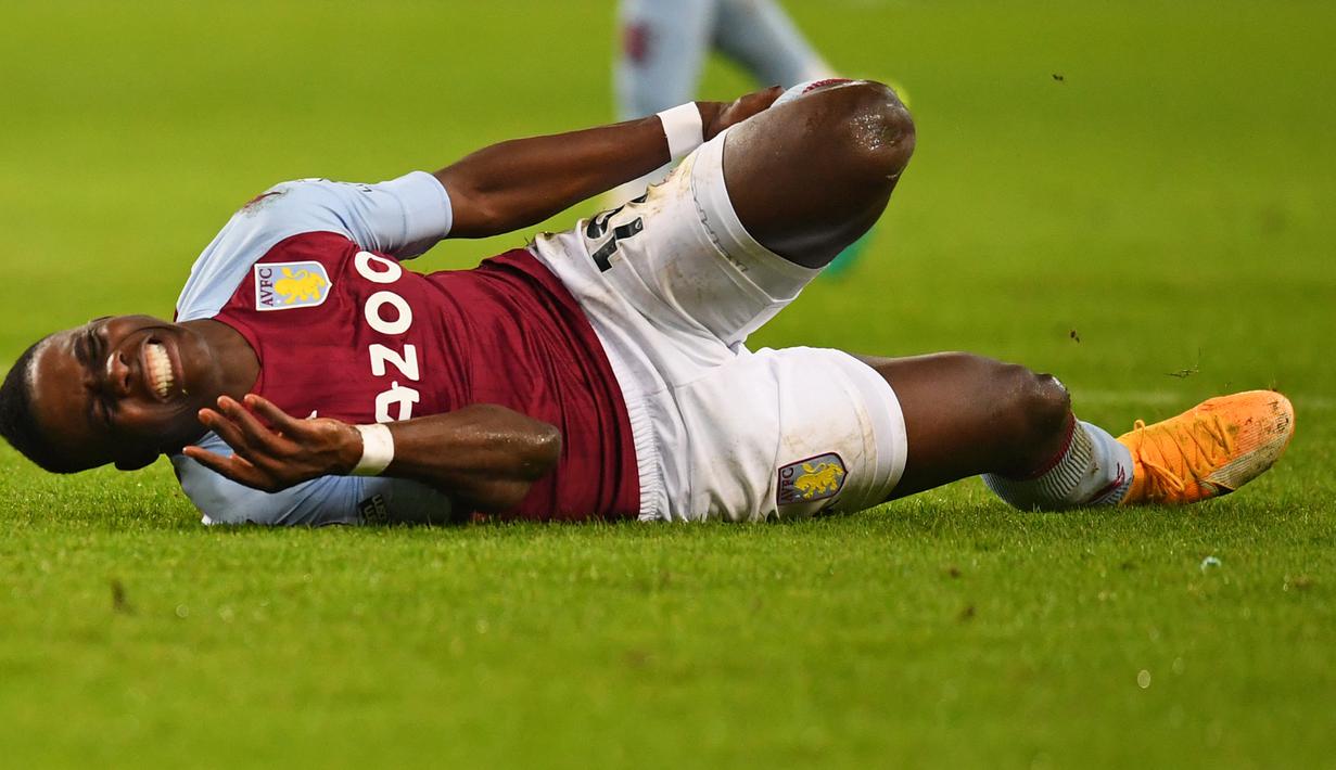 Marvelous Nakamba. Gelandang asal Zimbabwe berusia 27 tahun ini telah memperkuat Aston Villa sejak musim 2019/2020. Ia telah memperkuat The Villans dalam 51 laga. Bersama Zimbabwe telah mengoleksi 18 caps. (Foto: AFP/Pool/Clive Mason)