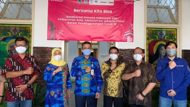Danone Indonesia memberikan donasi percepatan penanganan COVID-19, kolaborasi bersama Pemerintah Kota Administrasi Jakarta Timur.