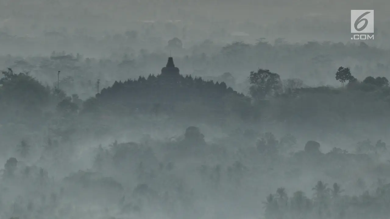 Melihat Kemegahan Candi Borobudur dari Punthuk Setumbu