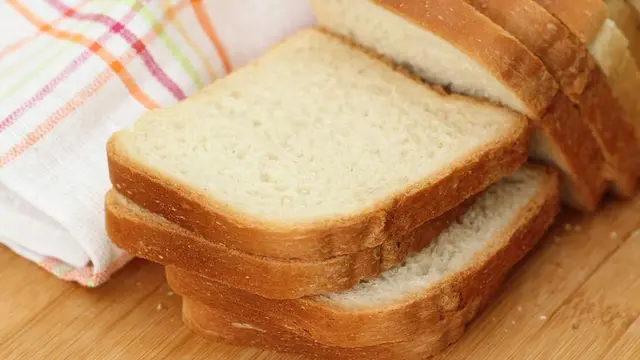 Jangan Simpan Roti Tawar di Kulkas